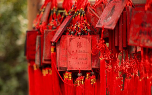 3、姻缘八字怎么看:如何通过生辰八字看姻缘