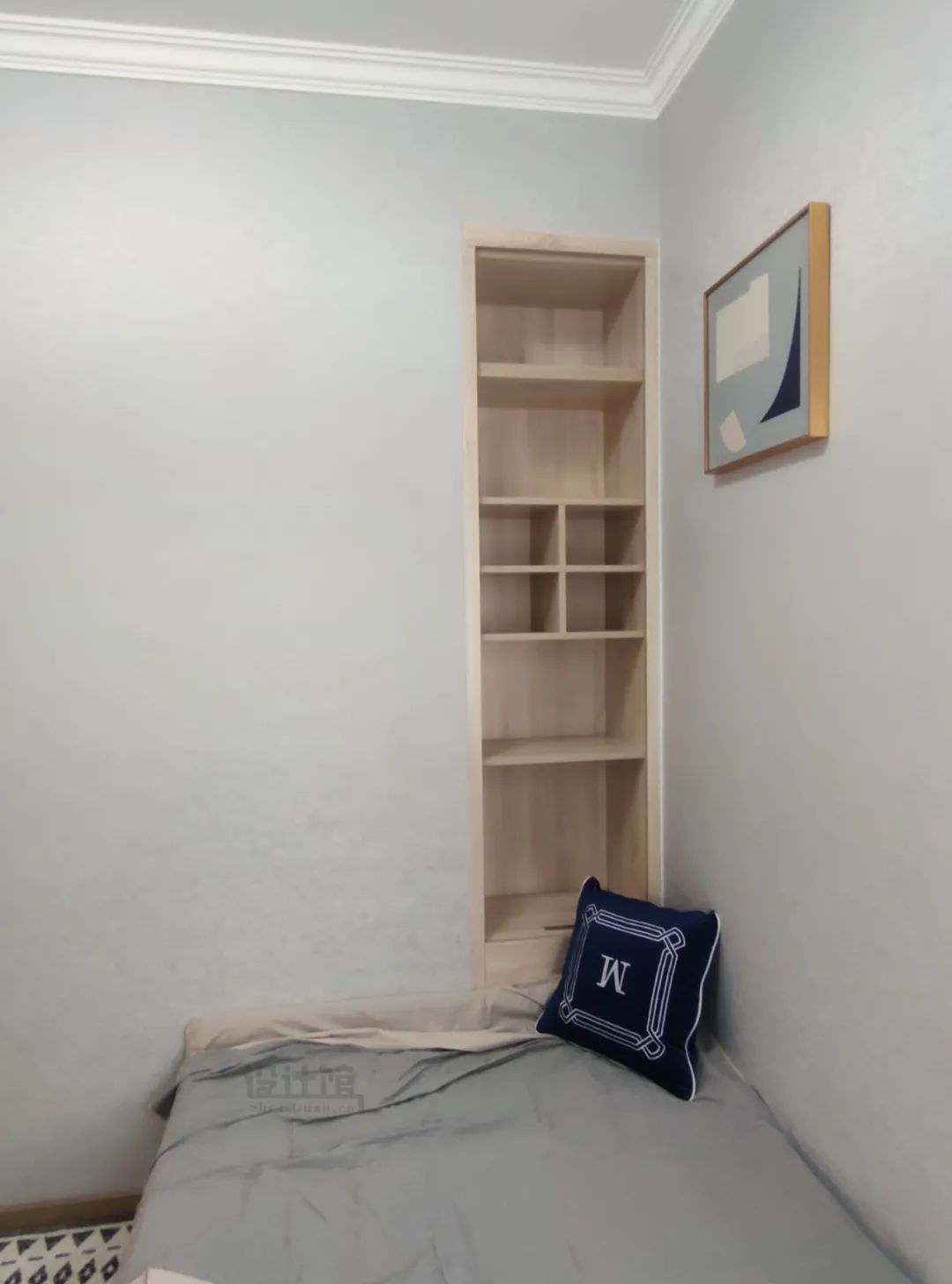 床头柜可有可没，摆上不会后悔