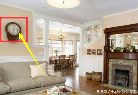 钟表一旦被挂在这个地方，赶紧改，不然家财散尽，倒霉的是你！