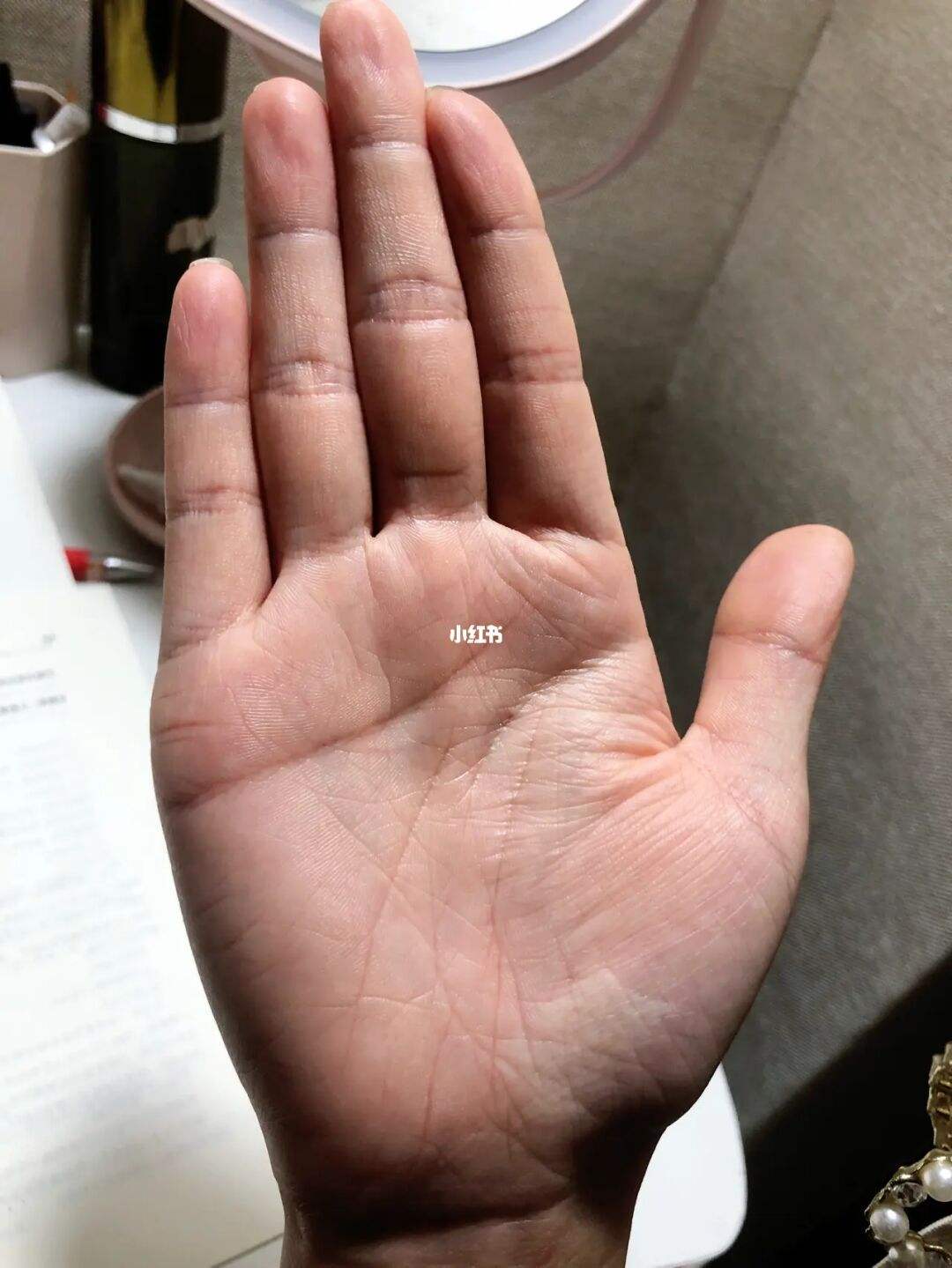手掌出现很多乱纹