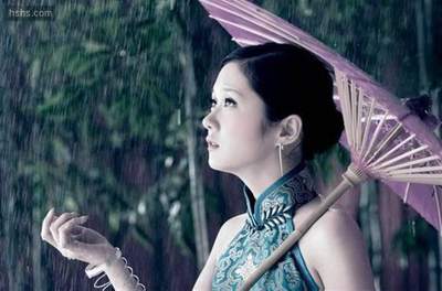 周公解梦女人梦见手上长花