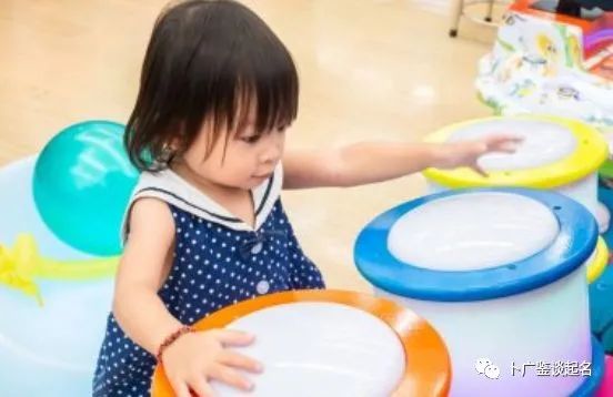 虎年出生的女宝宝取名宝典_虎年宝宝取名_虎年宝宝取名大全
