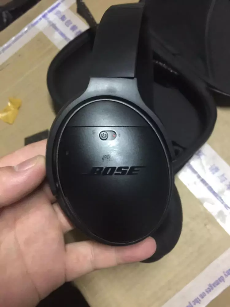 bose蓝牙耳机重新配对:bose蓝牙耳机2,怎么连接2部手机,步骤是怎样的。